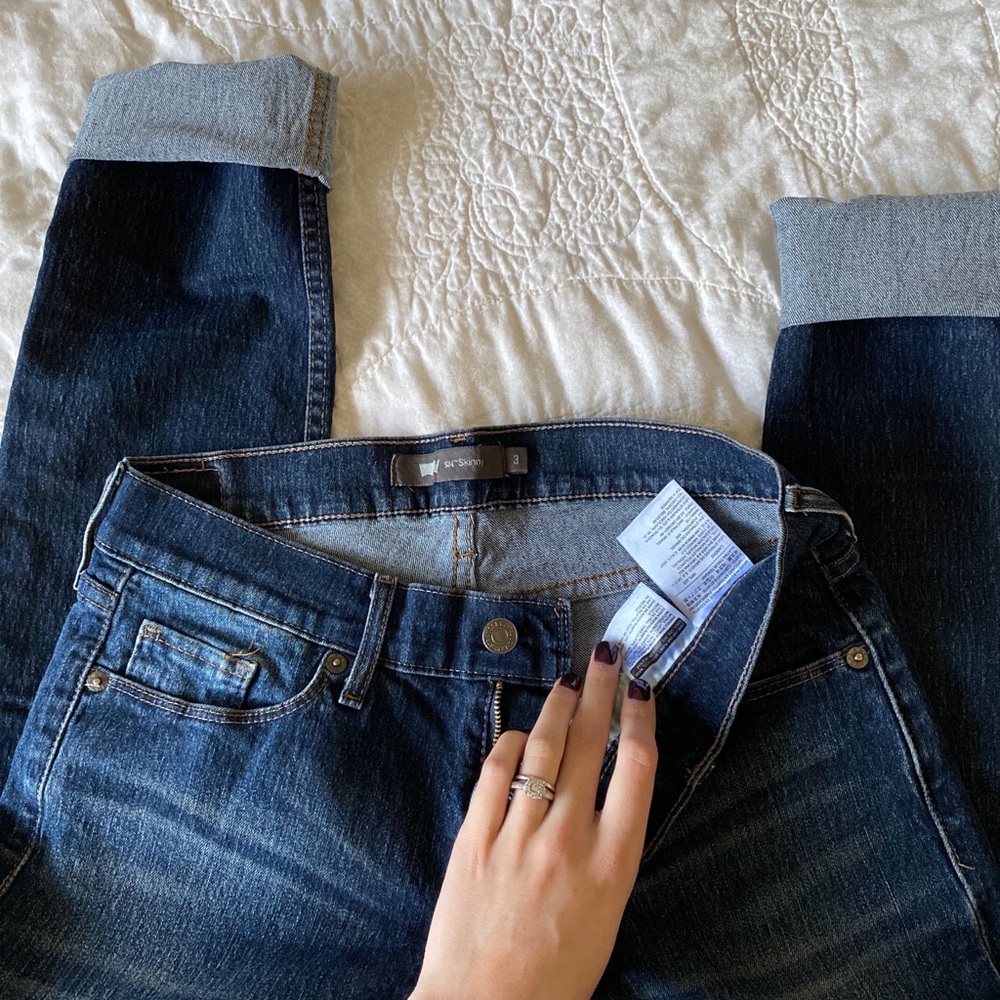 Levi’s 524 Skinny Jean. Dark wash.